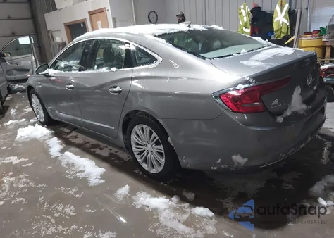 2018 Buick Lacrosse Essence z USA, uszkodzony, nr VIN 1G4ZP5SZ1JU115563